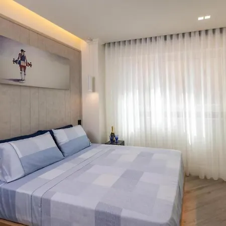 Triple A - Urban Charm In Psiri-platia Theatrou - Free Parking Aparthotel